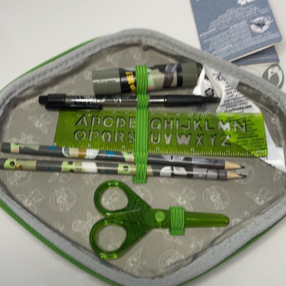 COPY - Mandalorian Baby Yoda stationary kit - Picture 7 of 8